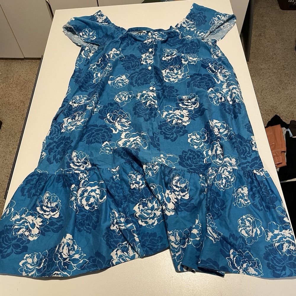 VTG Hilo Hattie Floral Dress Size L, Blue White Tropical Ruffle Muumuu , Hawaii